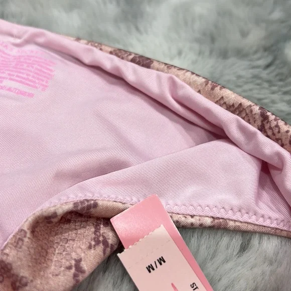 NWT Victoria secret pink bikini bottoms - Picture 5 of 5